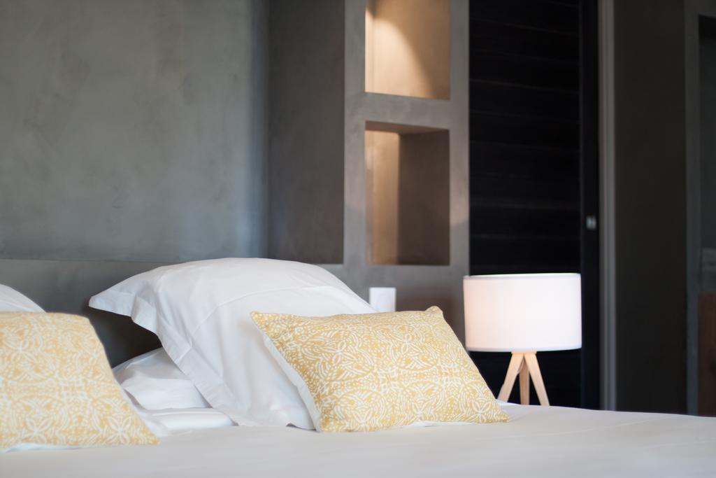 Boutique Hotel La Villa Montesquieu Laudun Exterior foto
