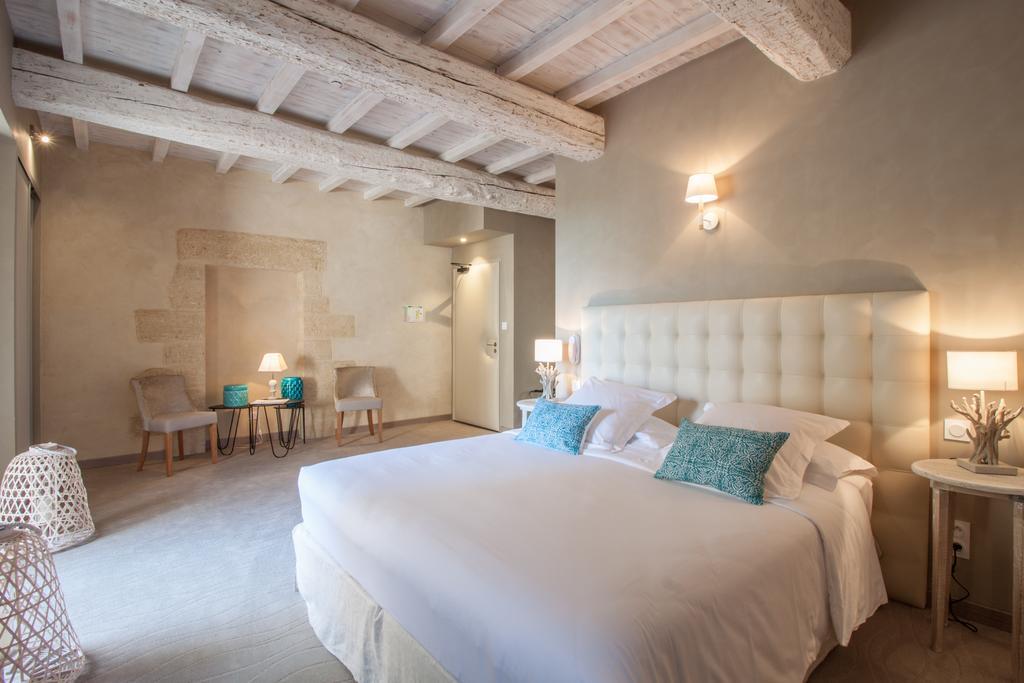 Boutique Hotel La Villa Montesquieu Laudun Exterior foto